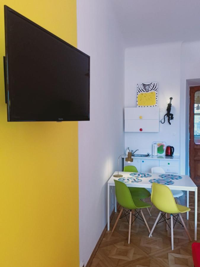 크라쿠프 View To The Cracow Basic 아파트 외부 사진